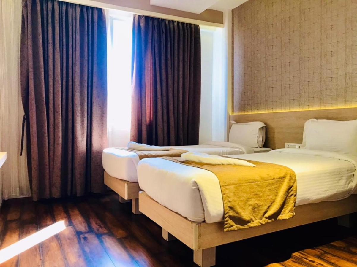 Hotel Samudra Belagavi Zewnętrze zdjęcie