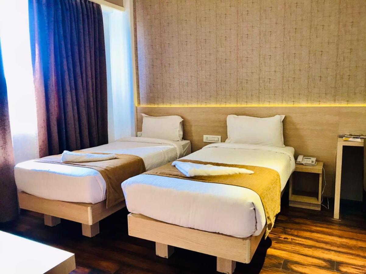Zip By Spree Hotels Samudra Belagavi Zewnętrze zdjęcie