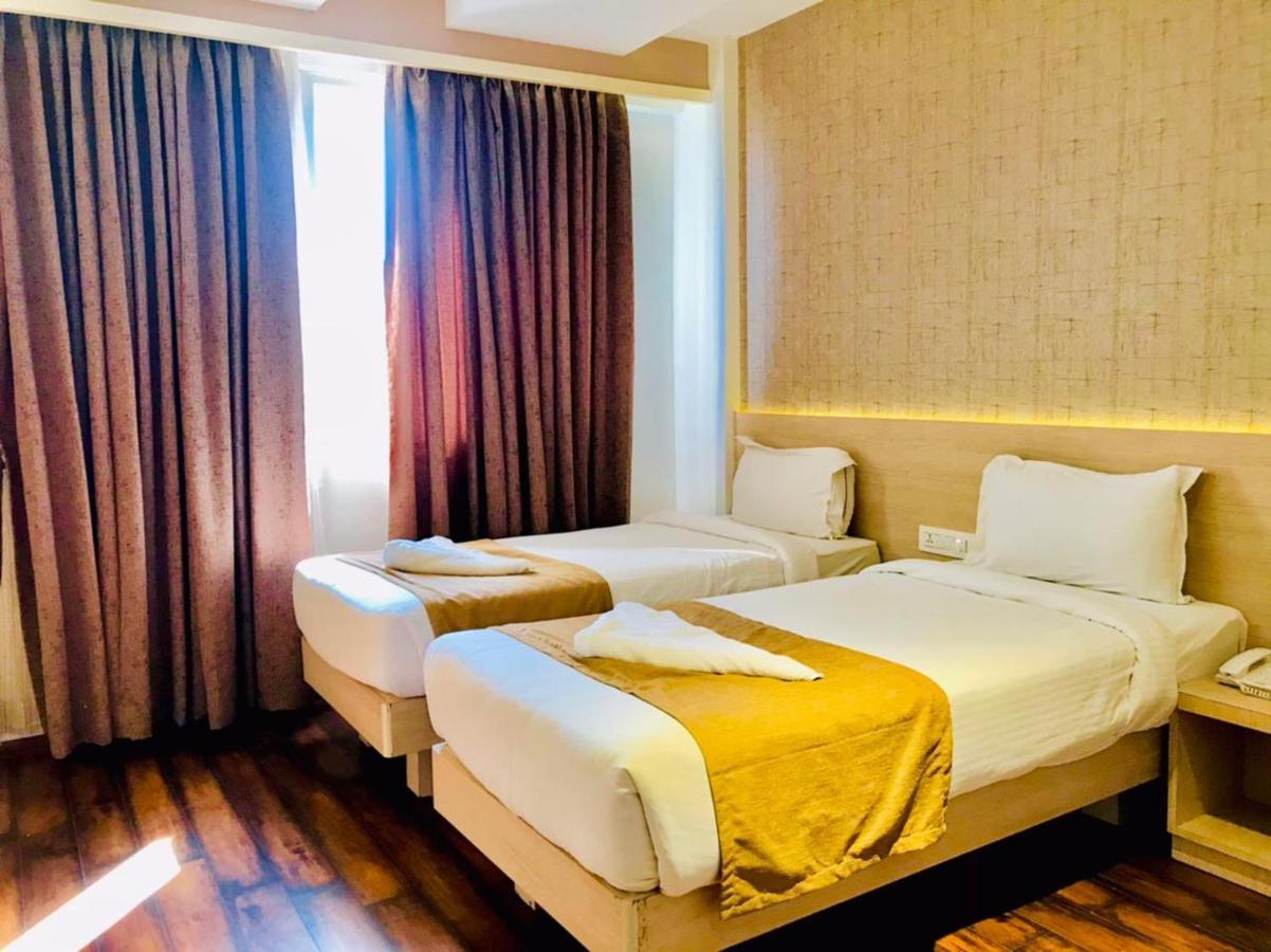 Hotel Samudra Belagavi Zewnętrze zdjęcie