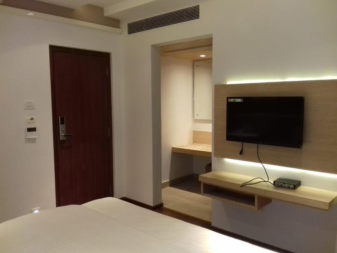 Zip By Spree Hotels Samudra Belagavi Zewnętrze zdjęcie